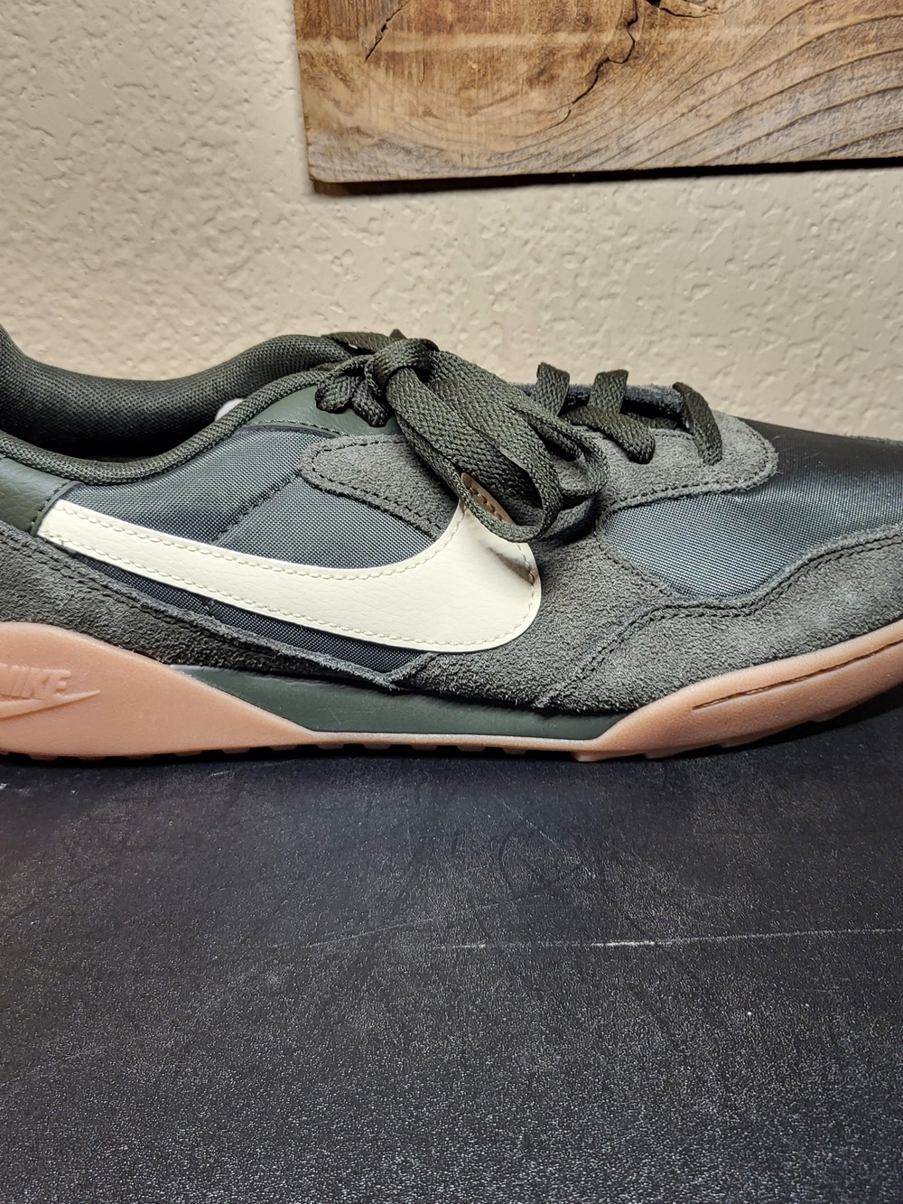 *NEW* Nike Terra Manta Suede Olive/Coconut Milk Gum Bottom Men's 9 Women's 10.5